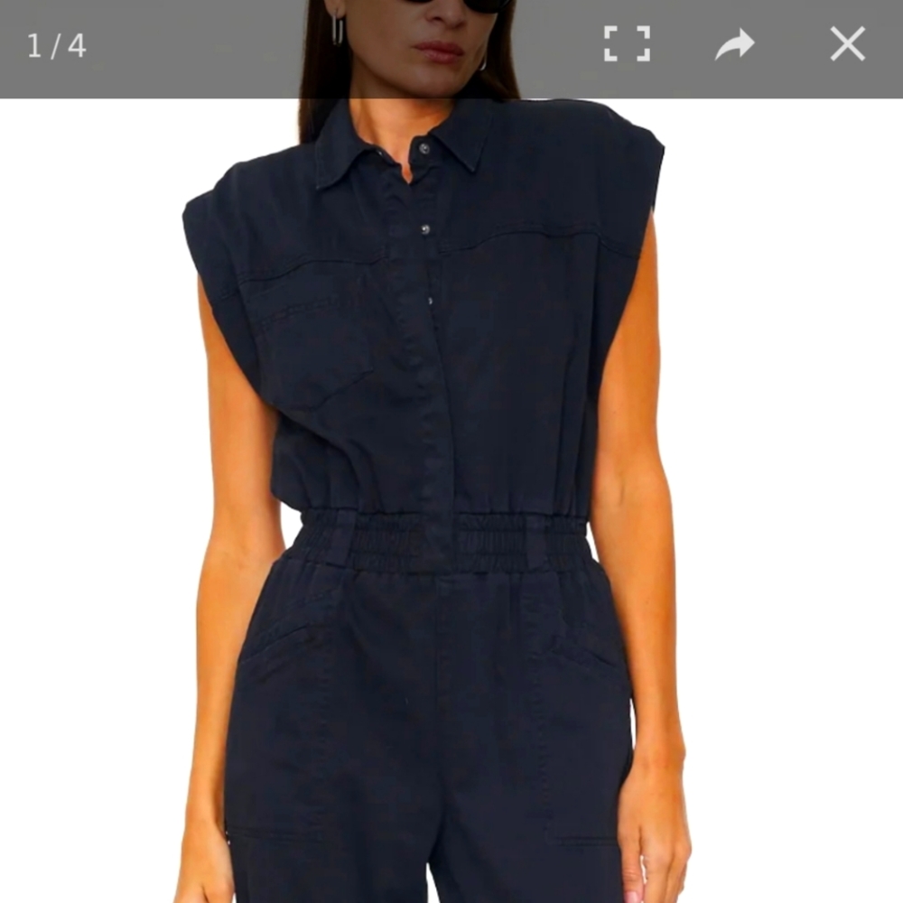 Pistola Rosie Shoulder pad jumper